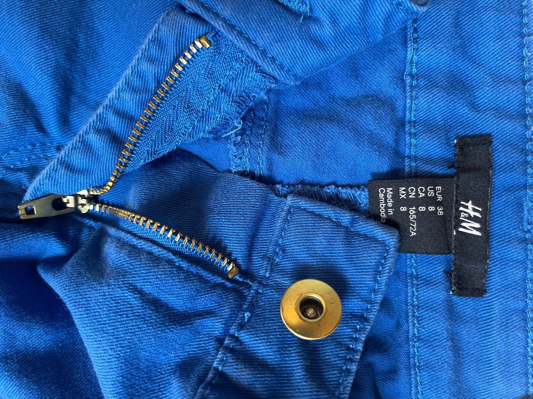 H&M Pantaloni: short femme H&M taille 38 – Usato da féchy venduto da sauciflard53 2