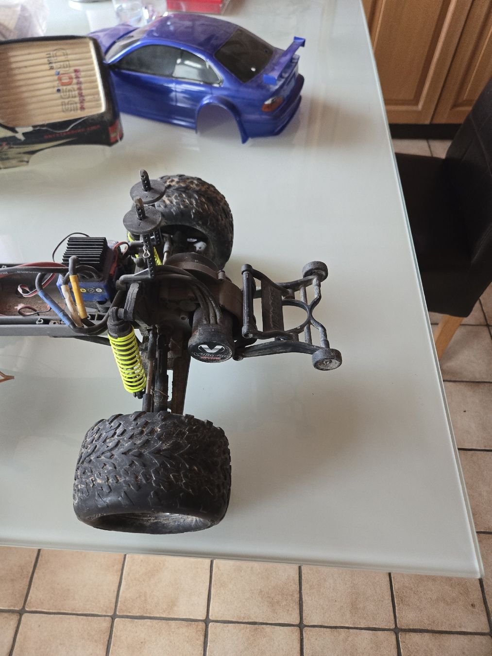 Traxxas RC Kits de montage: Traxxas stampede 2x4 – D'occasion à Grünenmatt par Brauni2 7