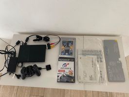Sony Play Station 2 mit Controller und Spielen