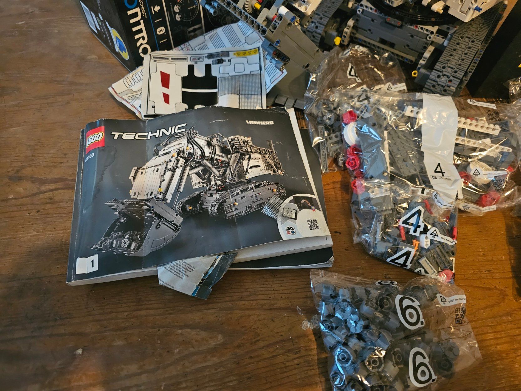 Liebherr Bagger: LEGO LIEBHERR R9800 Excavator – Gebraucht aus Neuenhof von SchmiSchma88 3