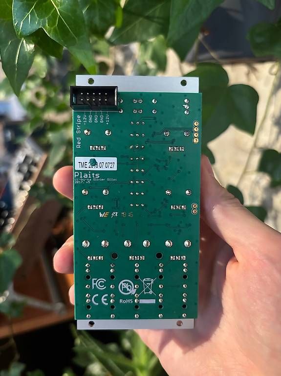 Strumenti musicali: Module Eurorack : Mutable Instruments - Plaits – Usato da Fribourg venduto da rob_wz7h 1