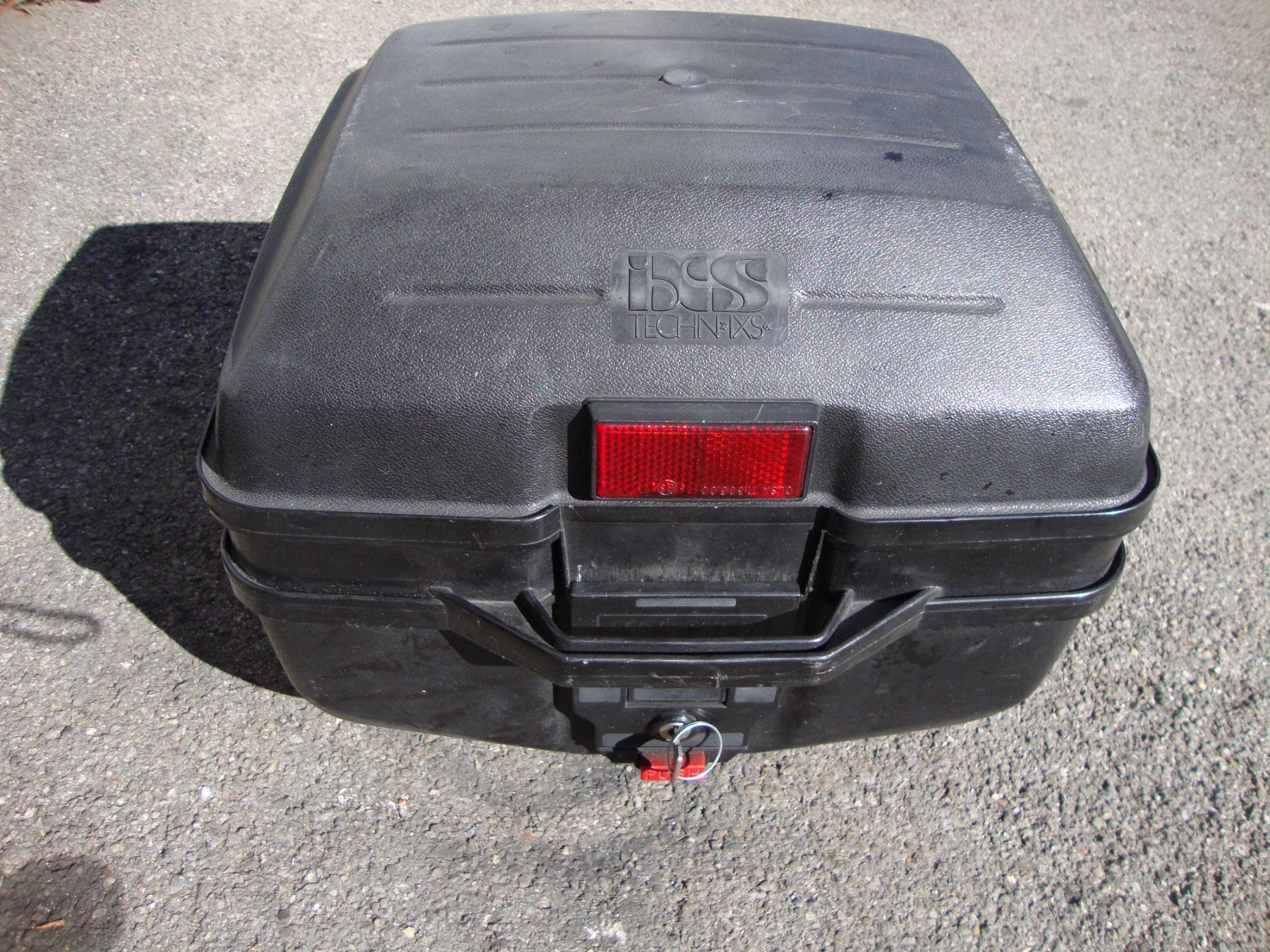 Topcase: Top Case mit  Halterung – Gebraucht aus Thun von Velo-7 2