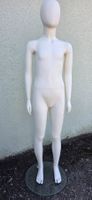 Schaufensterpuppe / Mädel-Mannequin, weiß, mit Glasstandfuß