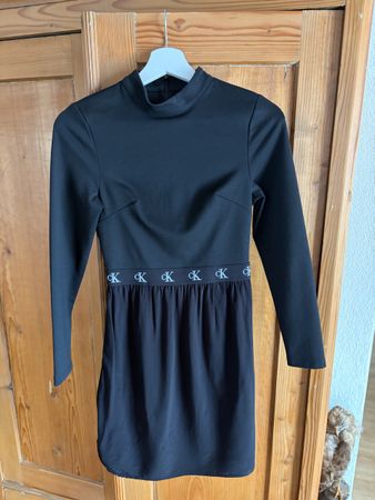 Kleid Calvin Klein Schwarz Grösse XS neuwertig