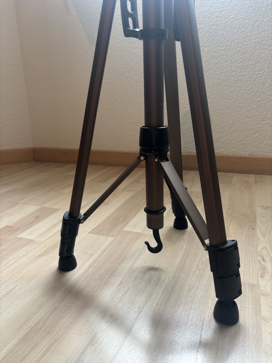 Hama Trépieds & Accessoires: Hama Stativ – Neuf (Voir description) à Buttisholz par lue_pfk6 5