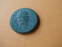 uralte grosse  Bronzemünze  26 mm     9.08 g