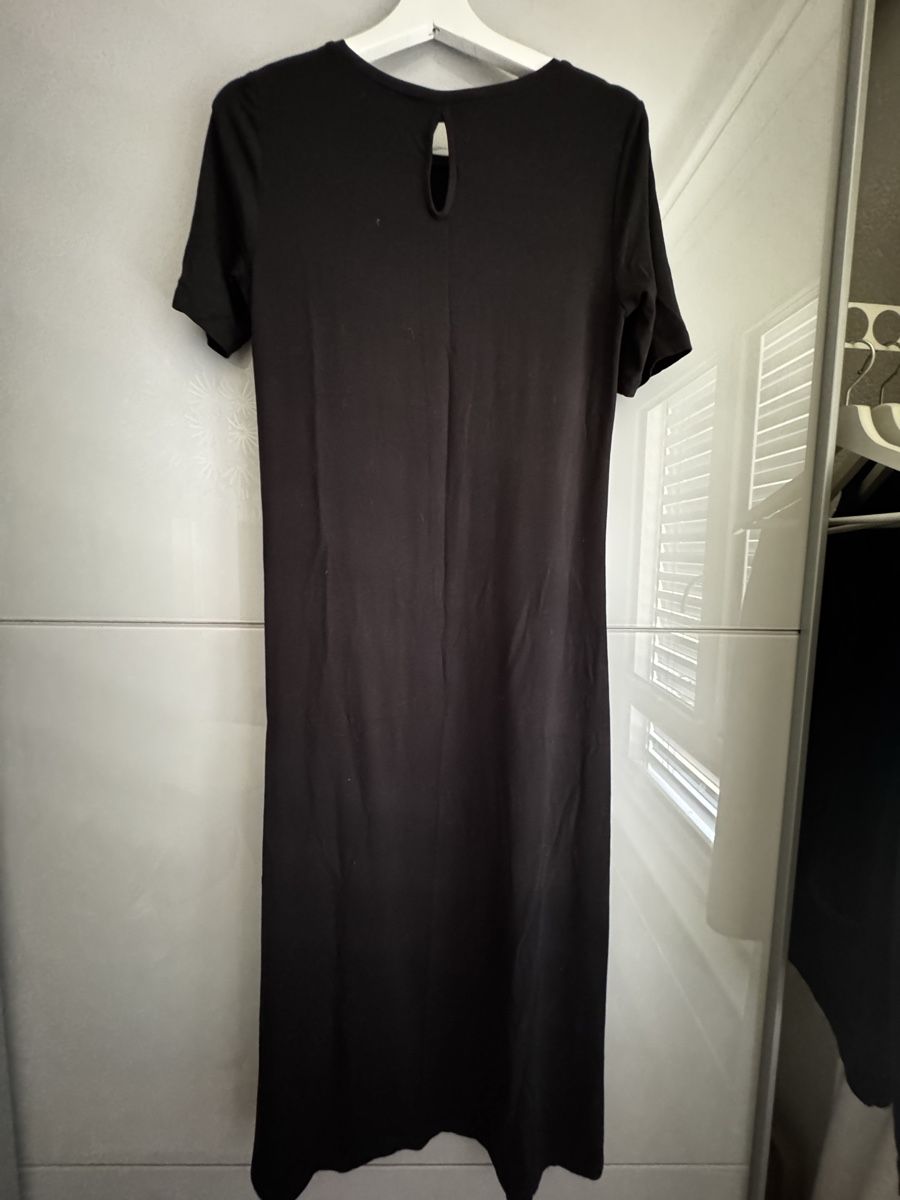 Comptoir des Cotonniers Kleider: Robe comptoir des cotonniers noire – Neu (gemäss Beschreibung) aus Prilly von ste_fani 2