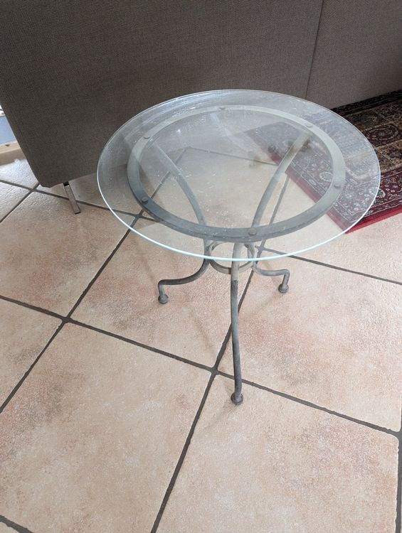 Kleine Garten Tisch mit Glas Kaufen auf Ricardo