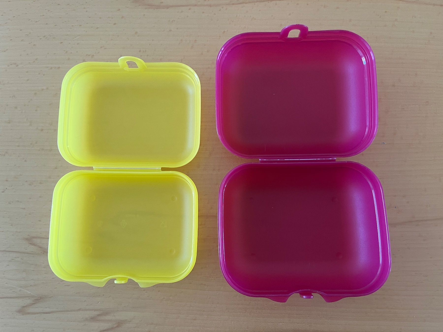 Contenitori & Simili: 2 TUPPERWARE Böxli – Usato da Jona venduto da tissot8645 1