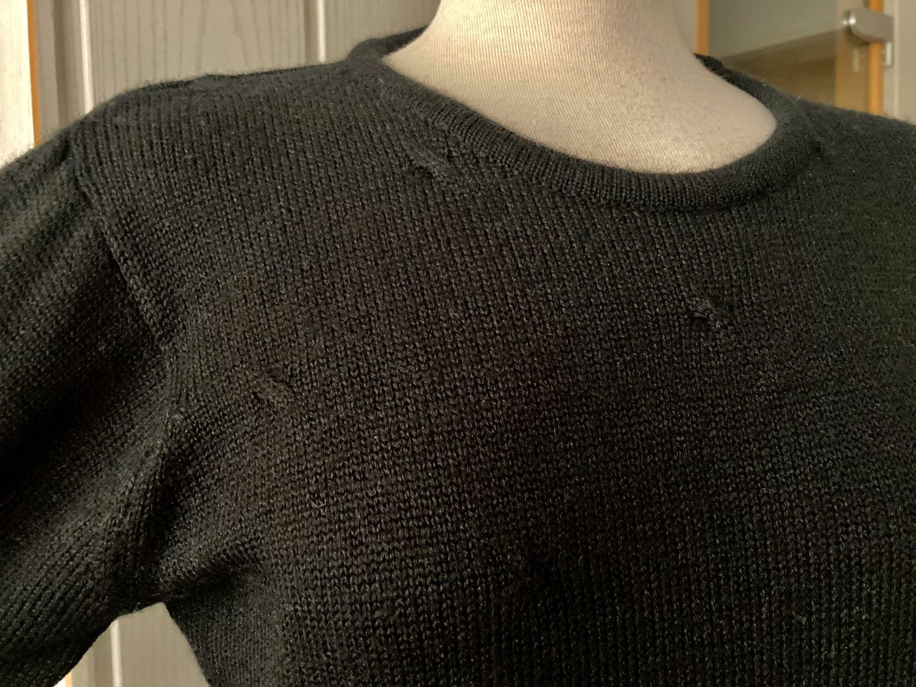Maglioni & Felpe: Neu:Schwarzer  Merino-Pullover, Gr.38/40 elegant & zeitlos – Nuovo (secondo la descrizione) da Stetten AG venduto da Hanya 1