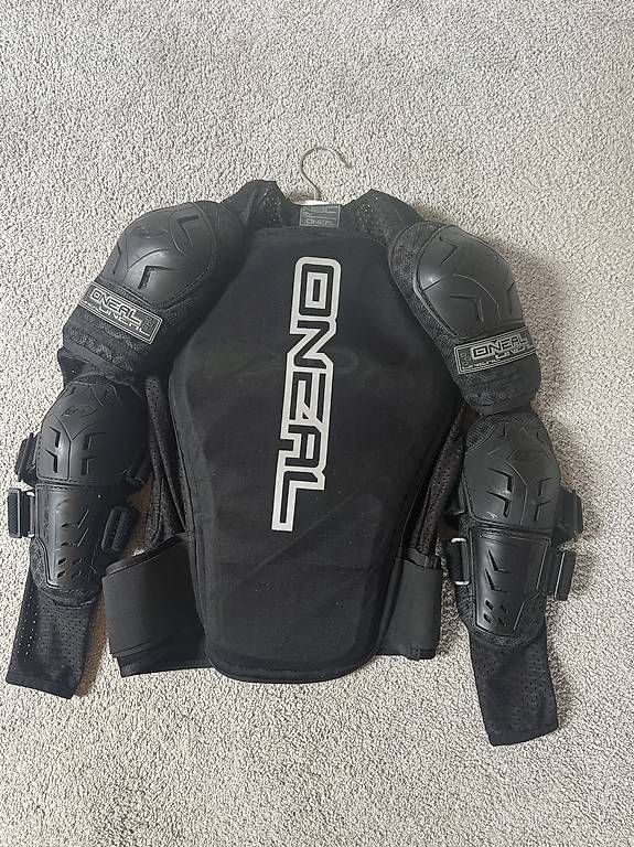 Schutz & Schoner: ONEAL Protektorenjacke Kindergrösse L  – Gebraucht aus Uttigen von extreme08 1