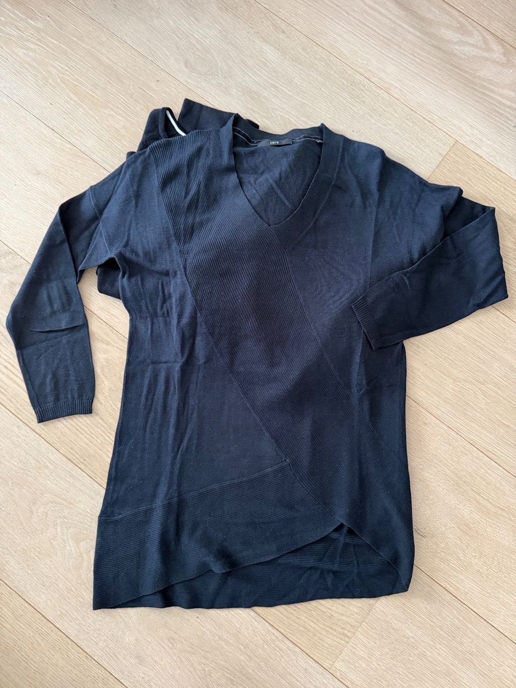 Lotti di vestiti: 3 Damenpullover Gr. S, Zero & Flamme, schwarz/weiss – Usato da Buhwil venduto da Lin66 6