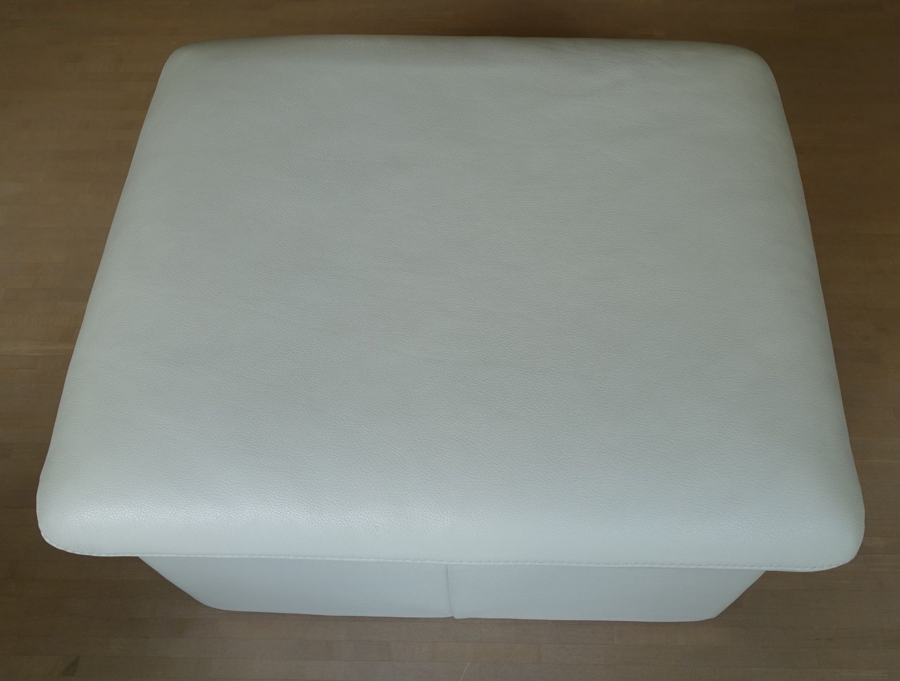 Pfister Sgabelli: Sitzhocker Ottoman – Nuovo (secondo la descrizione) da Zürich venduto da Makemake 3