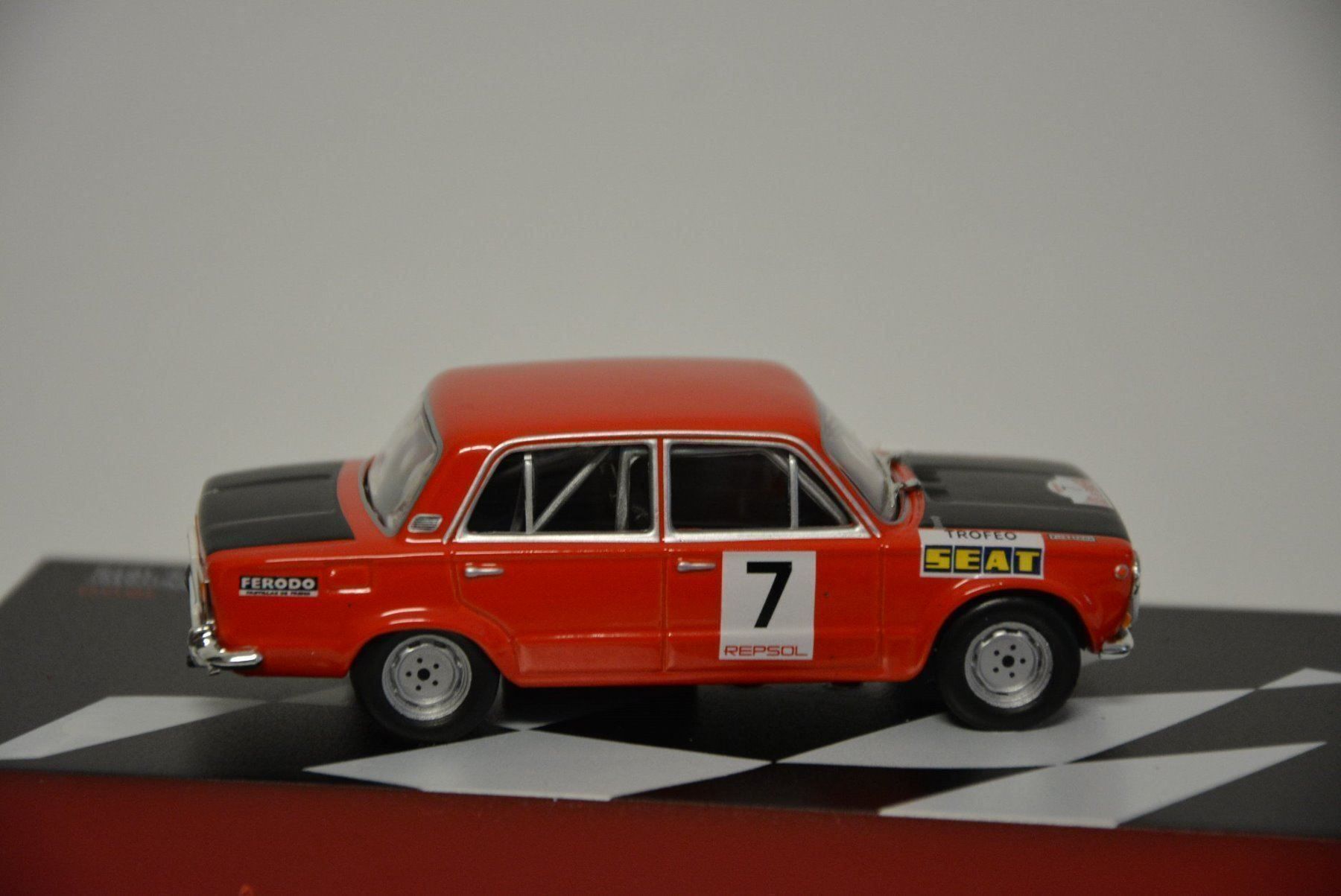 Seat Modellautos: Seat 124 1600 1972 , 1:43 – Neu und originalverpackt aus Goldach von Feivel9 4