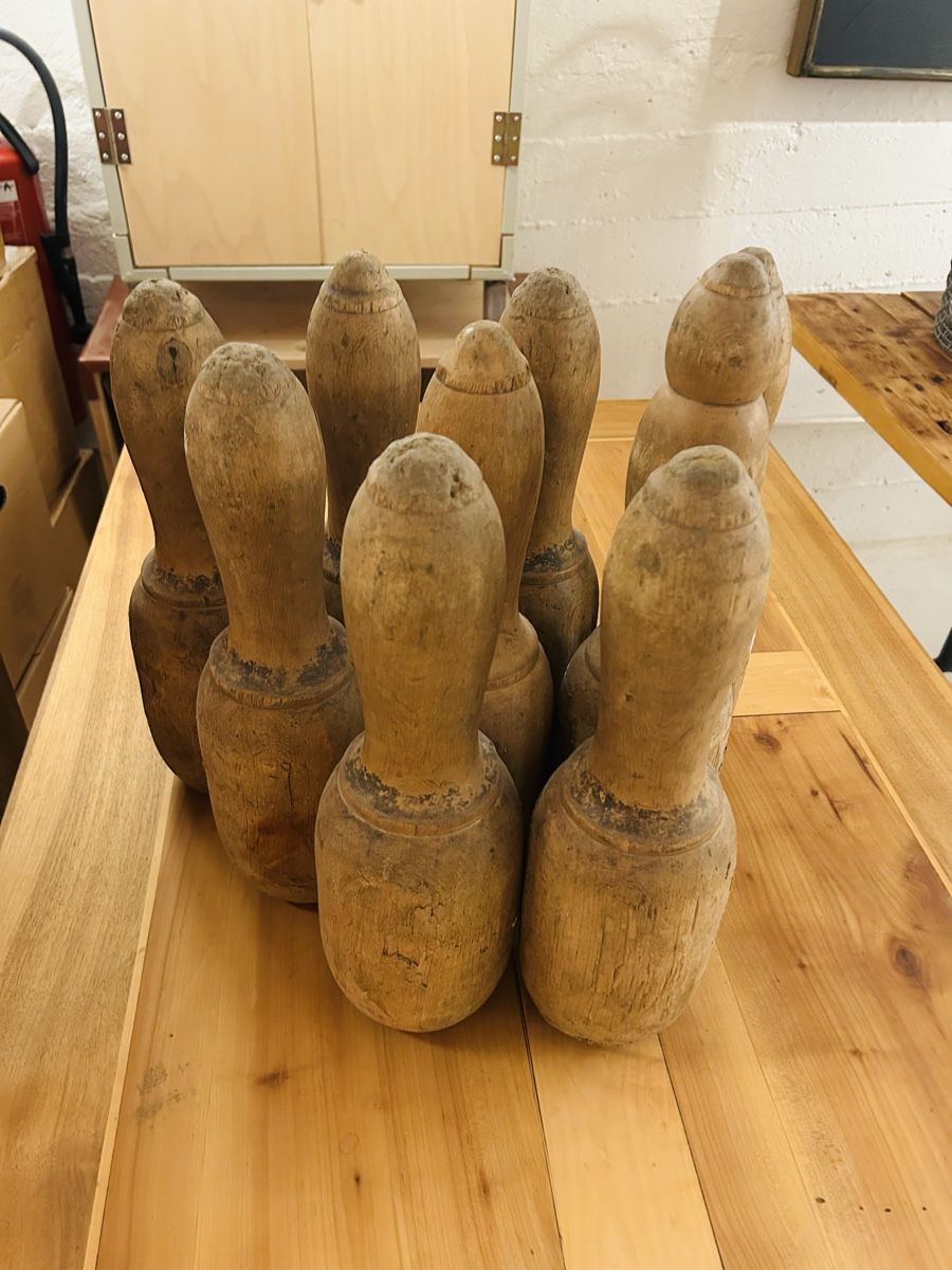 Tutte le decorazioni: Antique Holz Kegel 9 Stk. – Usato da Zürich venduto da KuduKing 2
