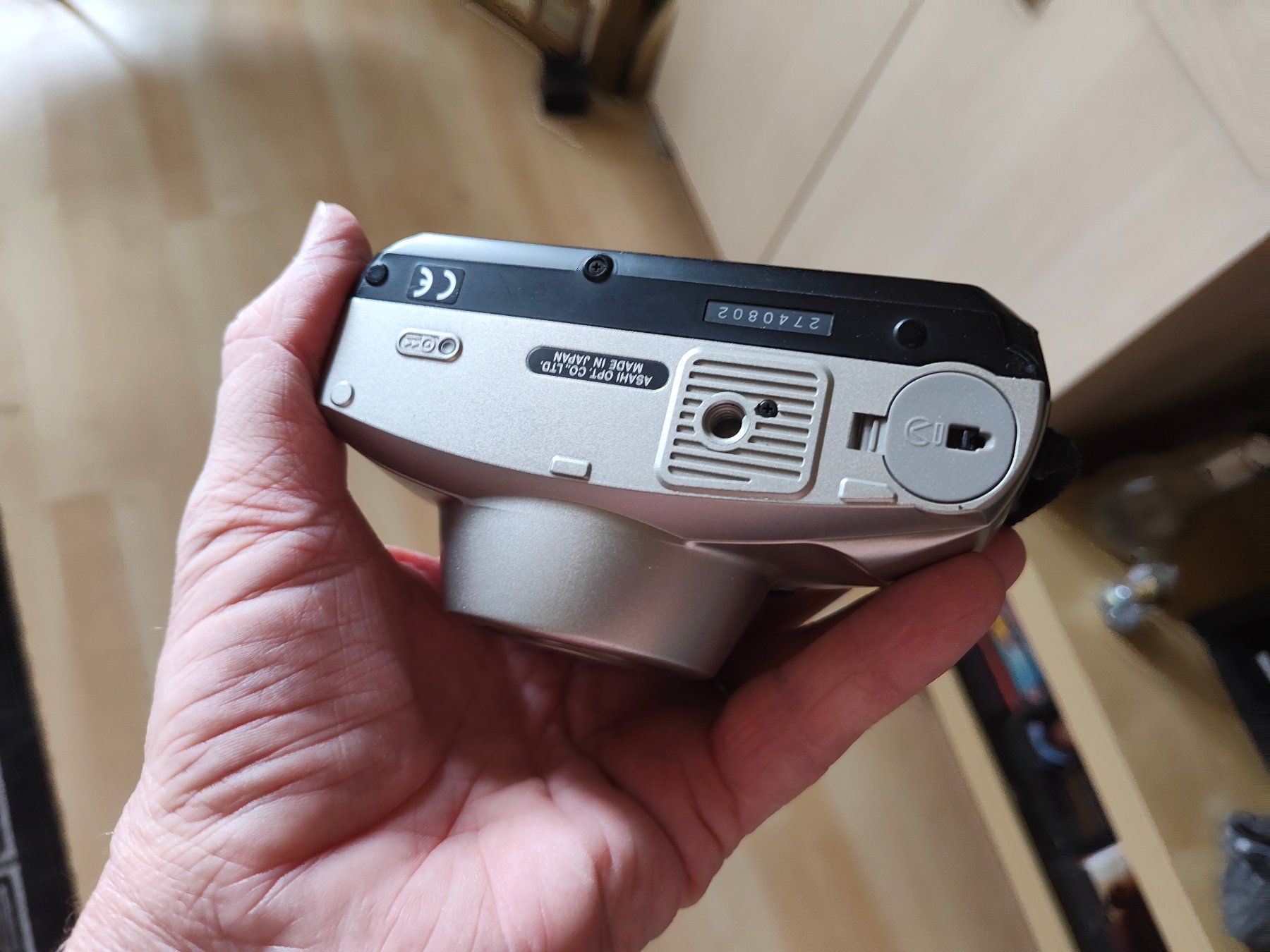 Pentax Appareil photo: Pentax ESPIO 160 Superzoom with date back – D'occasion à Hägendorf par Flashman 8