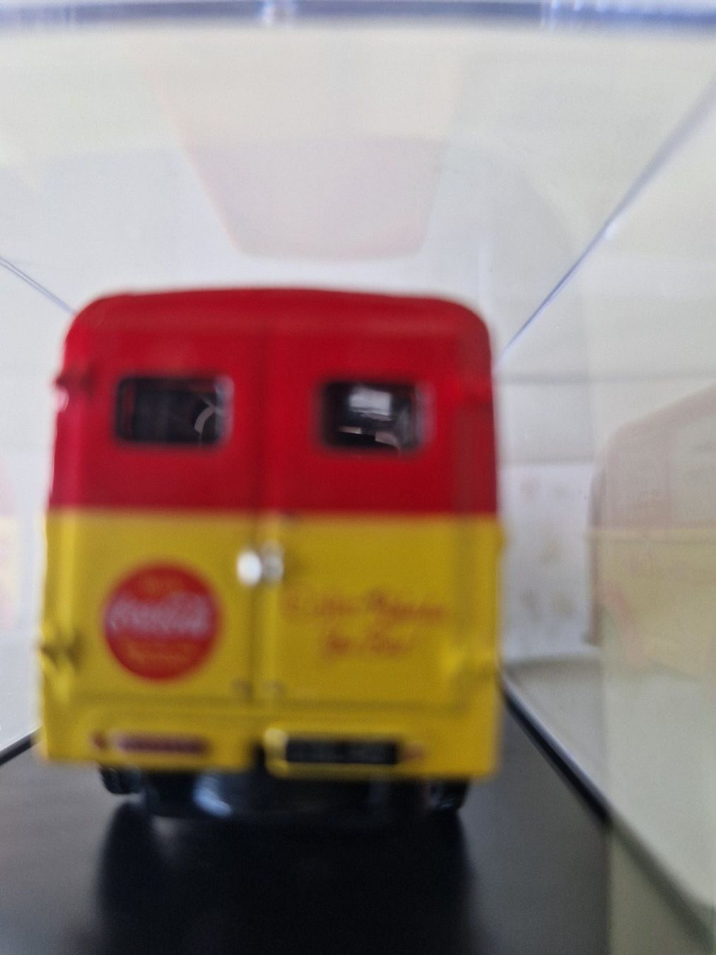 Coca-Cola Modellini d'auto: Coca Cola Austin K8 Van – Nuovo e nell'imballaggio originale da Rossrüti venduto da Petweiblau 2