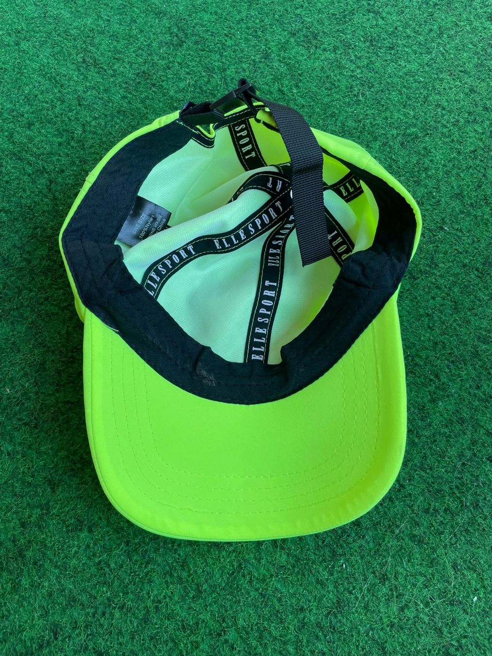 Copricapi, berretti & cappellini: 6-Panel Cap Elle Sport – Usato da Zürich venduto da le_souk 4