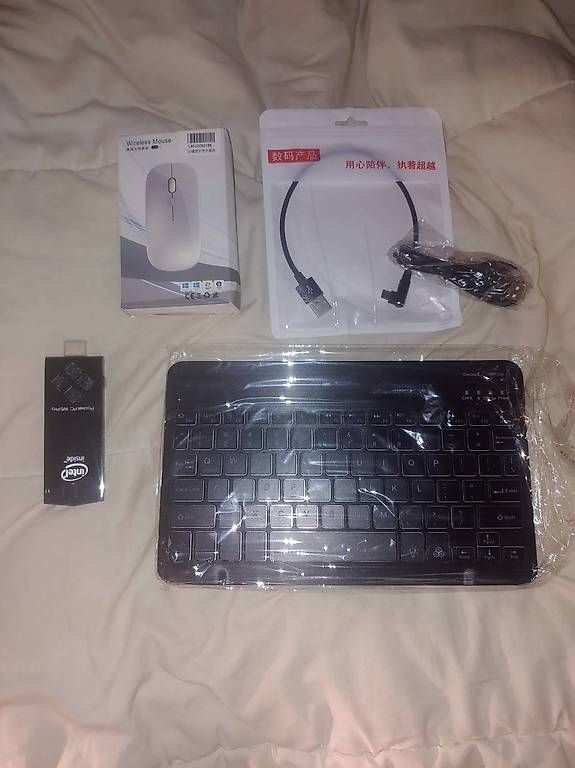 Tastiere: W5 pro pc stick + clavier + souris – Usato da Miex venduto da arn_5r55 1