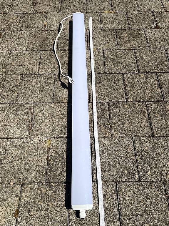 Lustres & lampes de plafonds: Deckenleuchte inkl. Leuchtmittel – D'occasion à Oberwil BL par t-jay-double-u