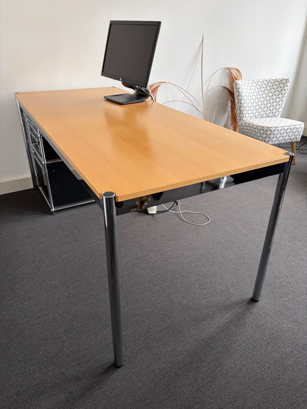 USM Tavoli: USM Haller table – Usato da Evilard venduto da Alexia_Z