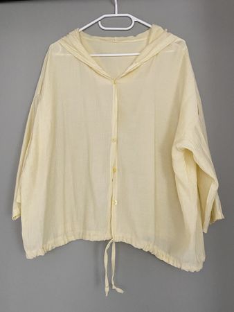 Bluse mit Kapuze gelb neu Gr 42