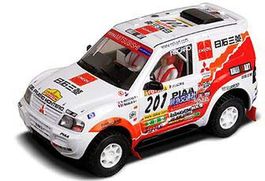 Ninco 50306 Mitsubishi Pajero Masuoka SlotCar 1:32 Carrera
