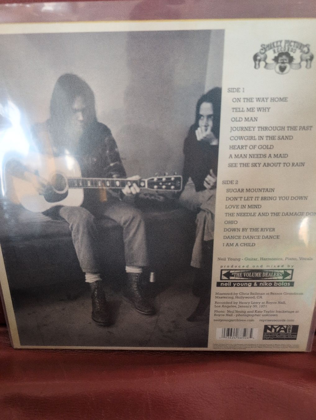 Dischi in vinile: Neil Young Royce Hall 1971 – Nuovo (secondo la descrizione) da Bern venduto da rabbit01 1