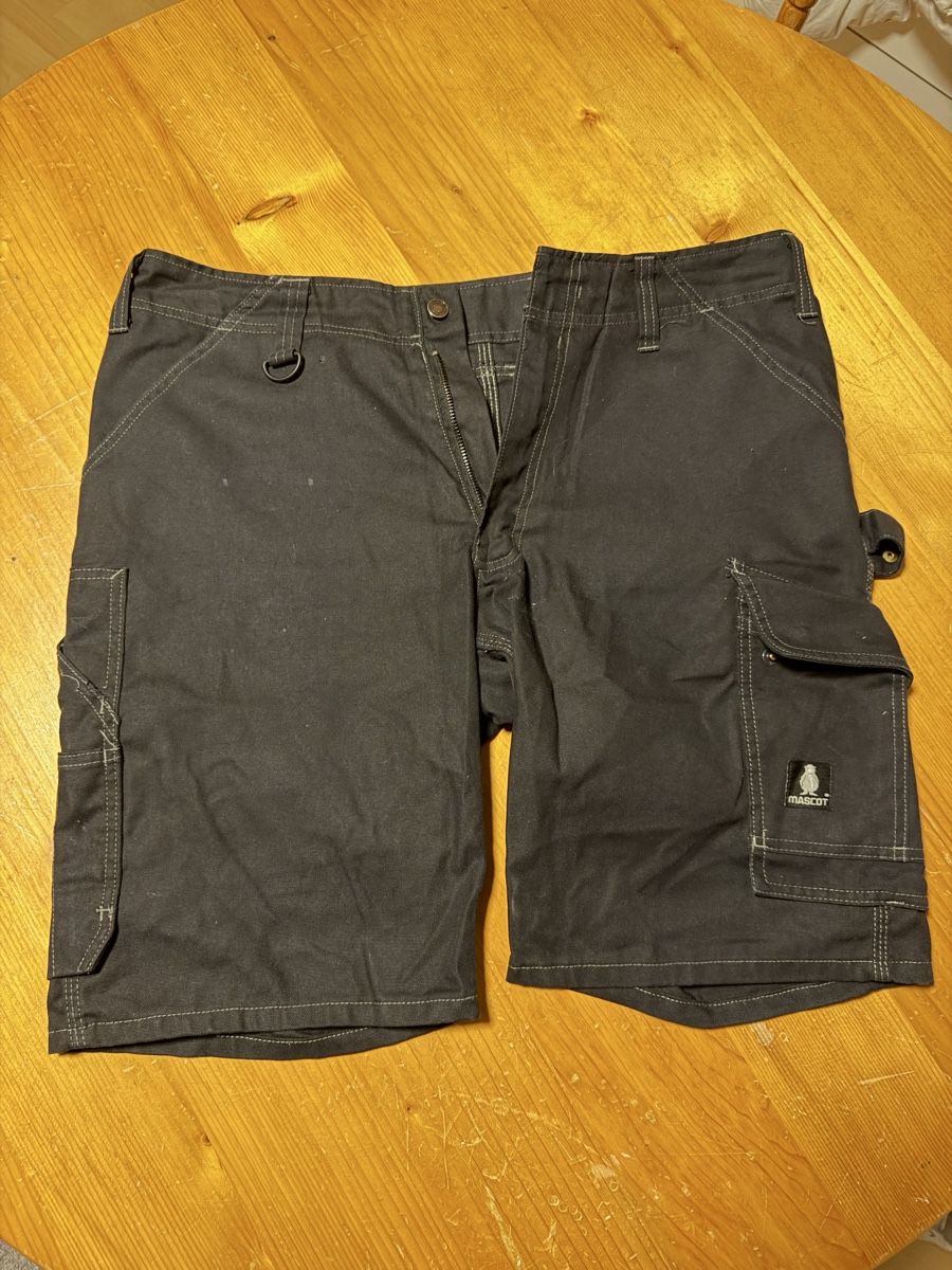 Pantaloni: Mascot arbeitshose  – Nuovo (secondo la descrizione) da Zürich venduto da papaplatte