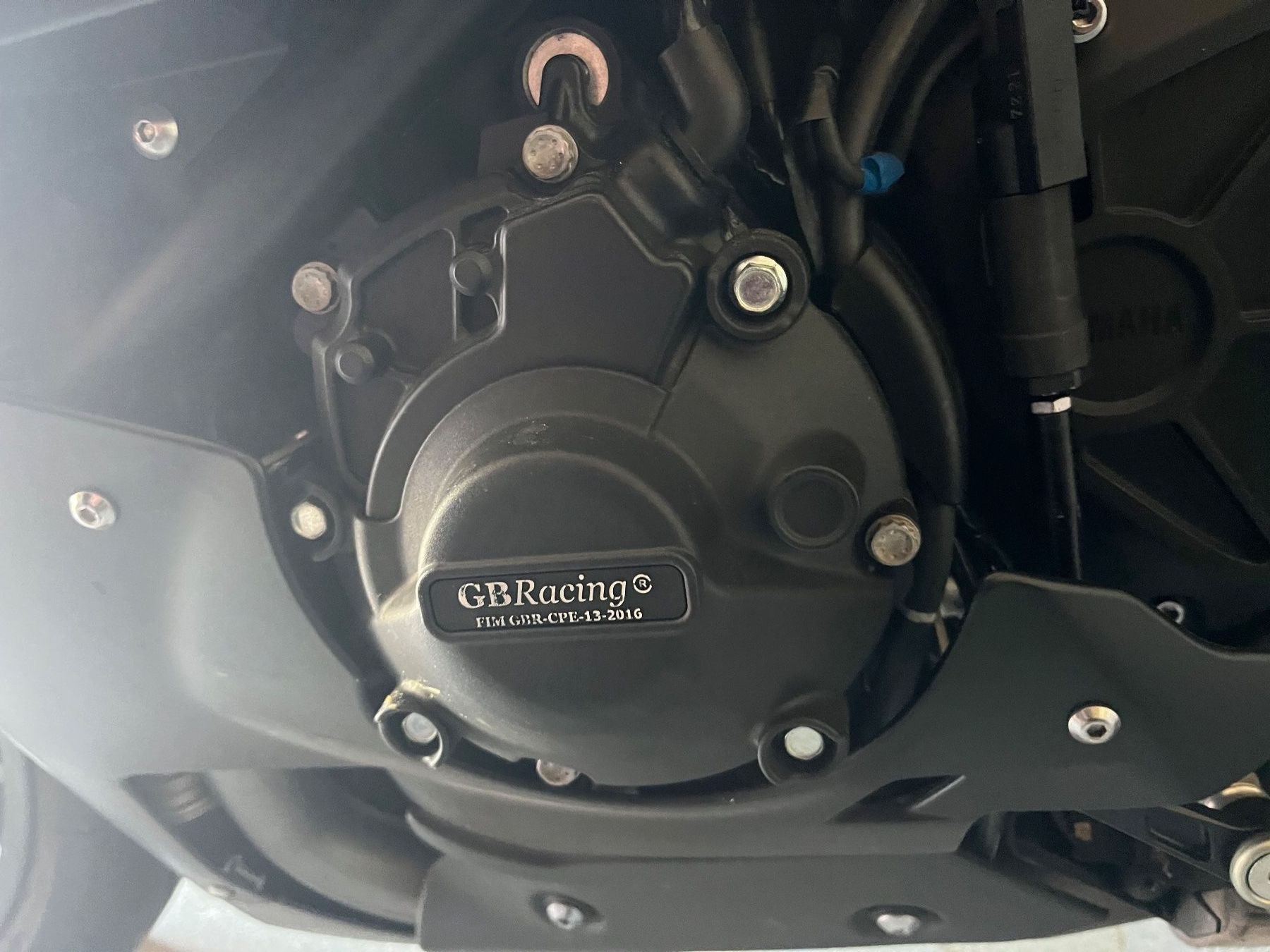 Yamaha Strada: Yamaha YZF R1 – Usato da Zürich venduto da sut_dy22 2