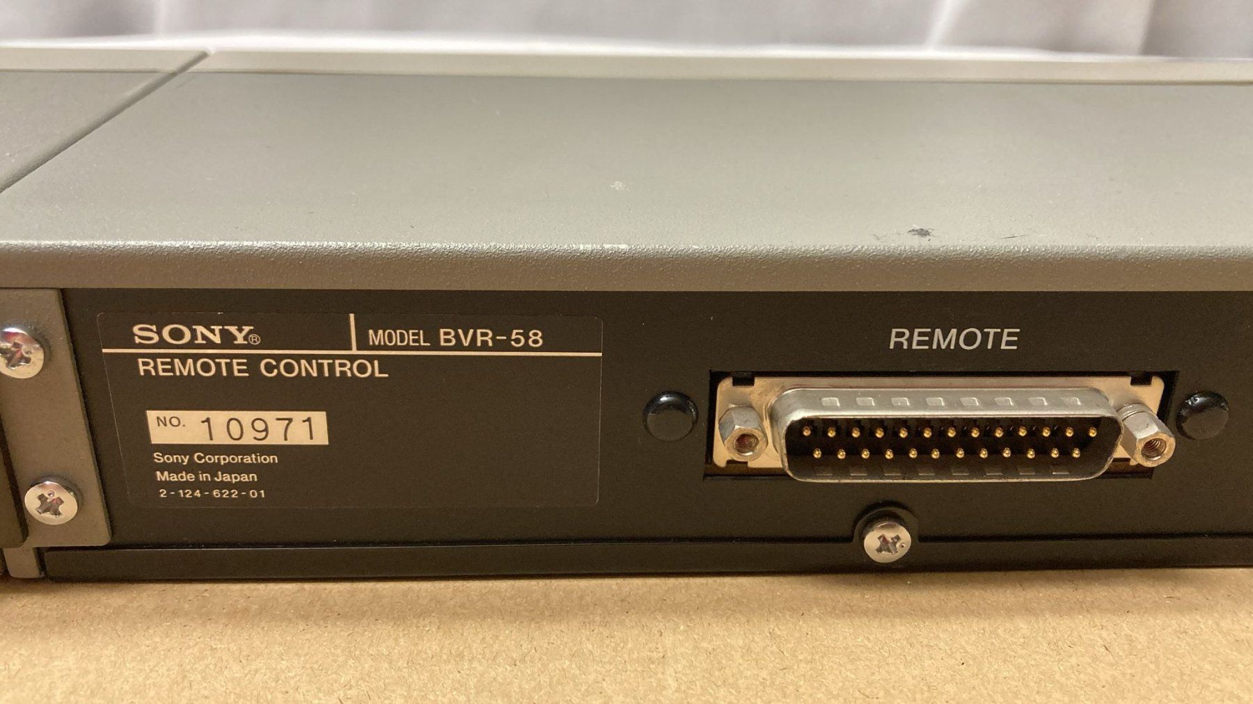 Sistema di controllo: Sony Remote Control Unit BVR-58 – Usato da Dietikon venduto da Rima57 8