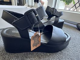 5th Avenue sandals femme taille 38 neuf
