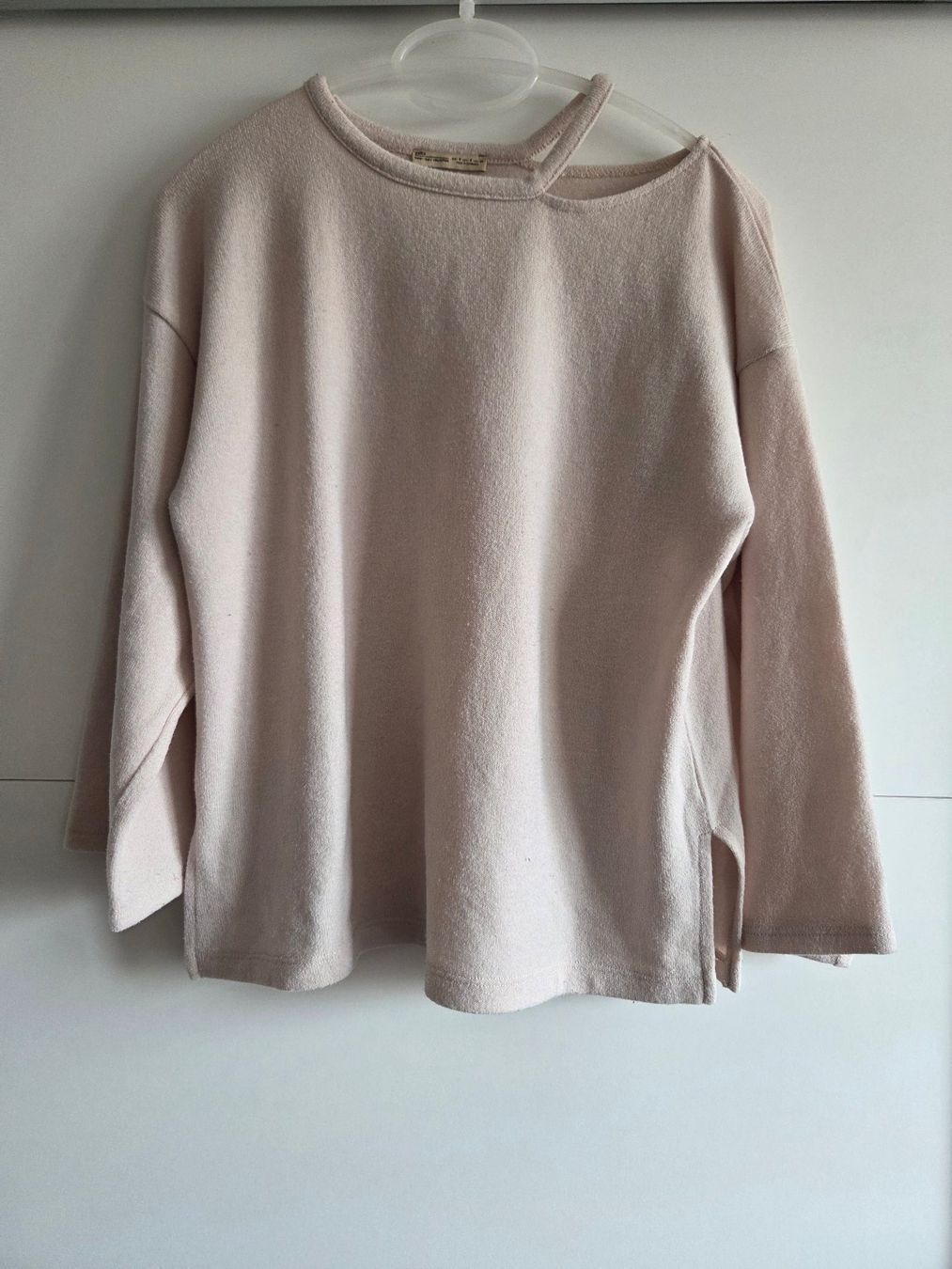 Zara Tops: ZARA Pull léger beige avec détail - Taille S – Gebraucht aus Chavannes-Renens von mau_8rwz