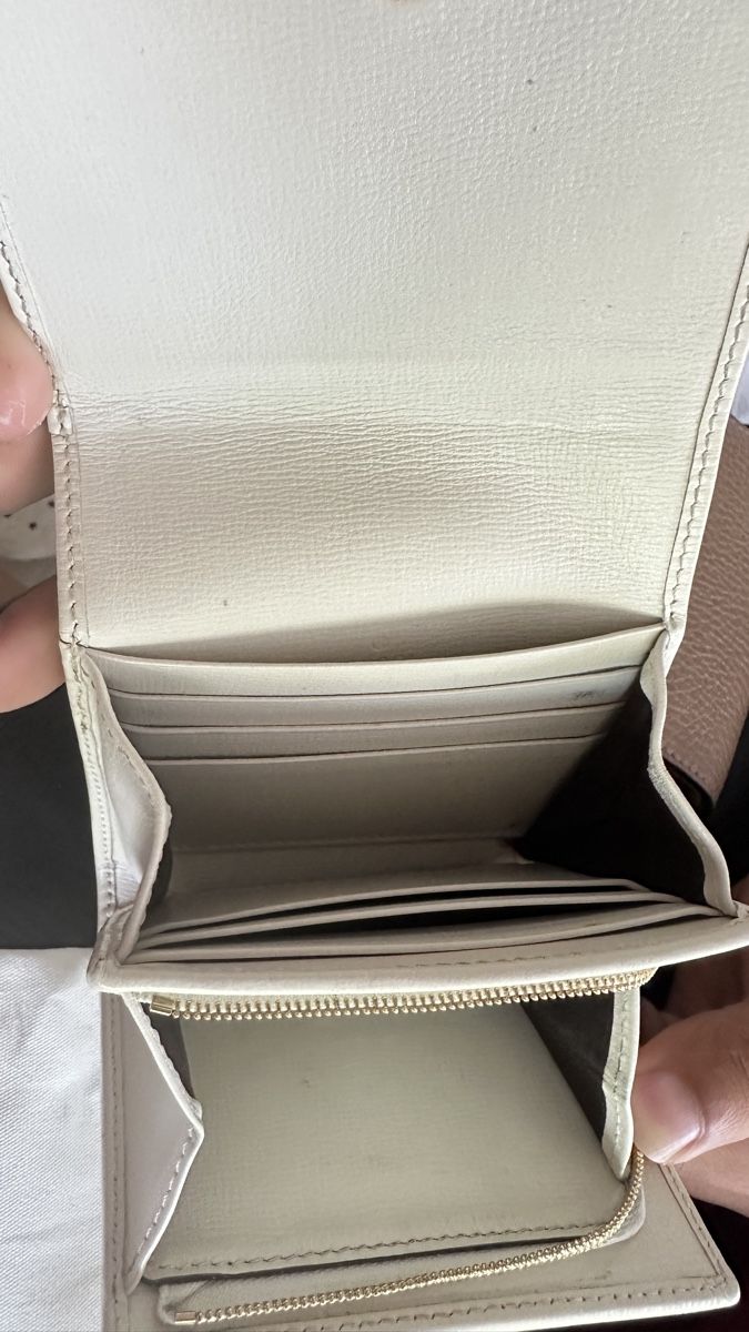 Gucci Portamonete: GUCCI Wallet – Usato da Reinach AG venduto da Meeill 3