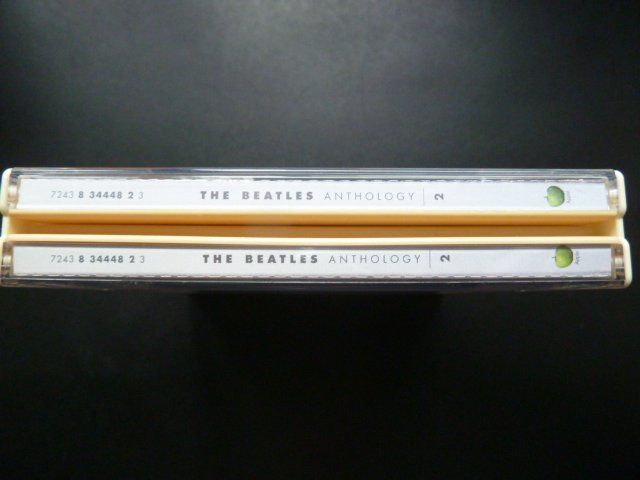 CD: Beatles - Anthology Vol. 2  (2 CD's) – Usato da Au ZH venduto da sikoku 4