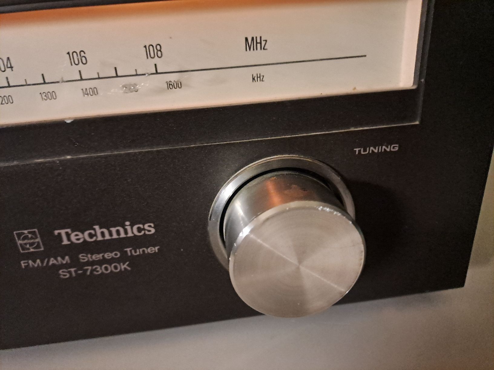Technics Radio: Technics FM/AM STEREO TUNER ST - 7300 K – Usato da Uetendorf venduto da Essiggurken 3