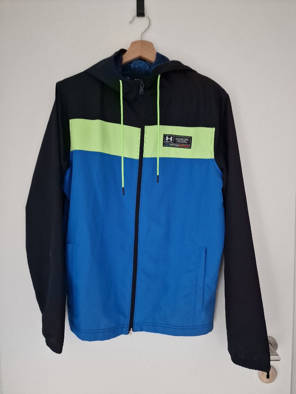 Under Armour Giacche: Trainingsjacke Under Armour – Nuovo (secondo la descrizione) da Ersigen venduto da ysy98