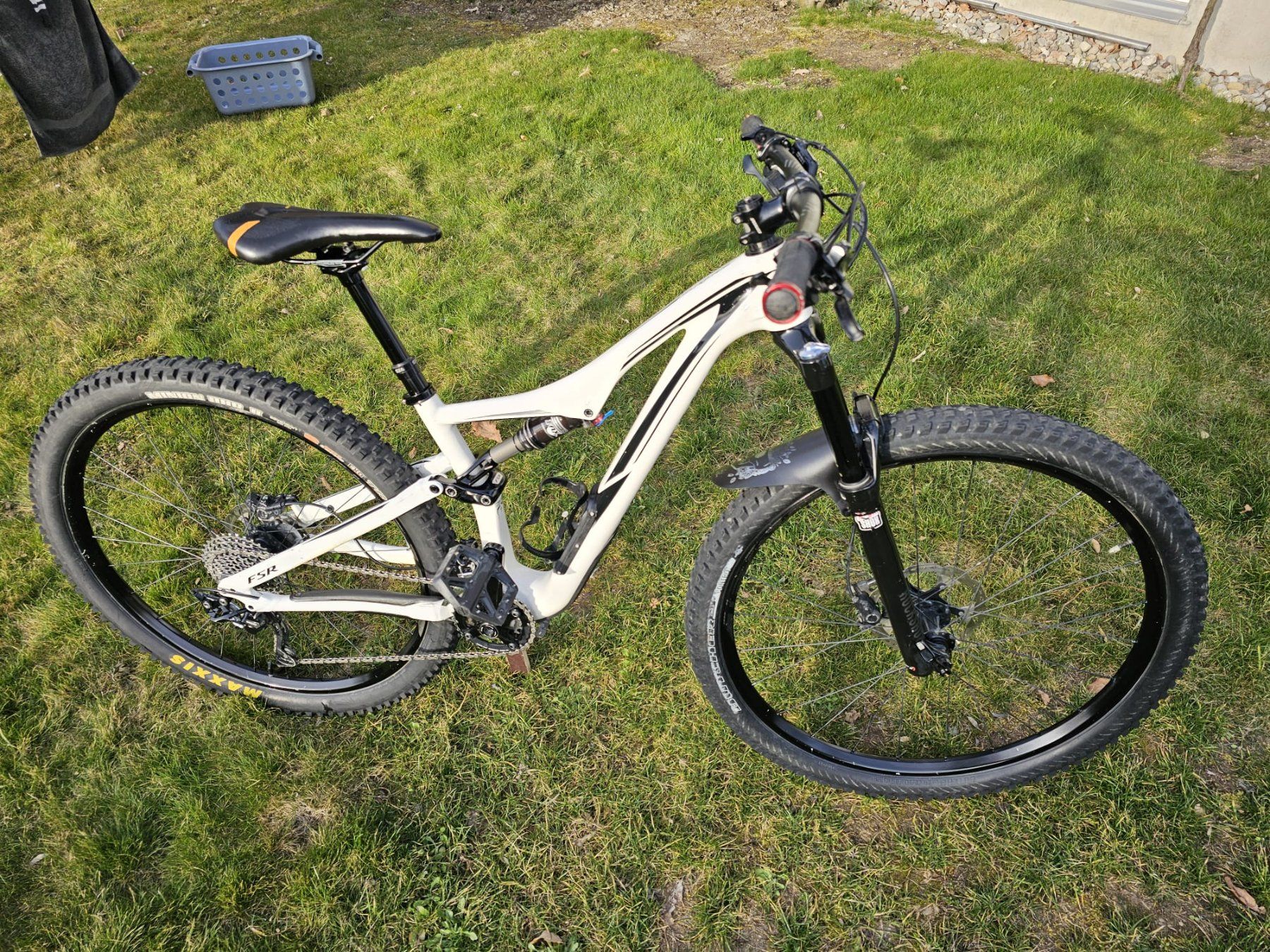 Specialized Biciclette: Specialized Stumpjumper FSR 29 Carbon – Usato da Winterthur venduto da athena62 4