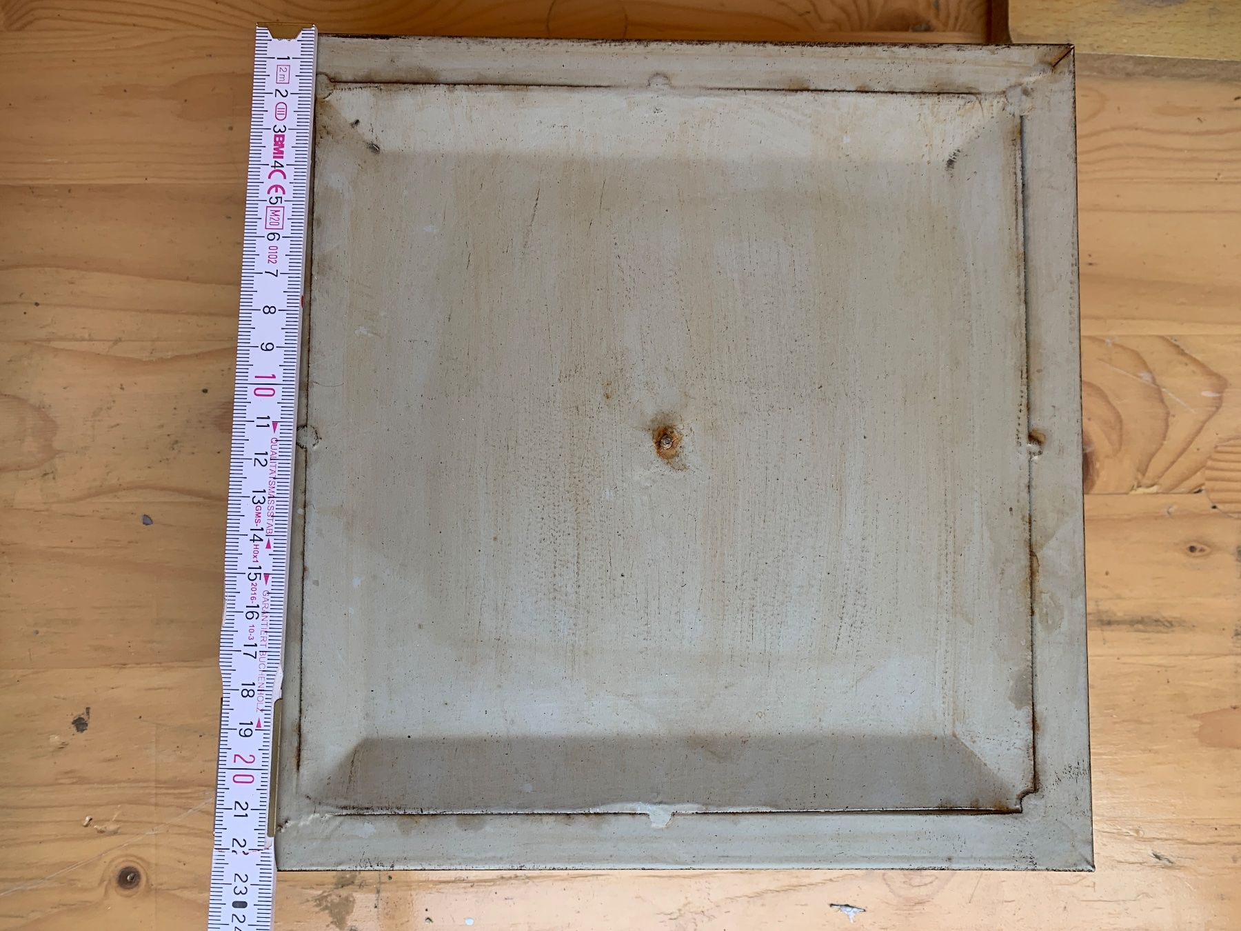 Kerzenständer: 23x23cm Kerzenständer – Gebraucht aus Wiggen von Antoniotto 1