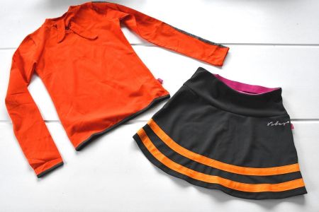 neu Rock, Bluse von Ninni Vi gr. 152