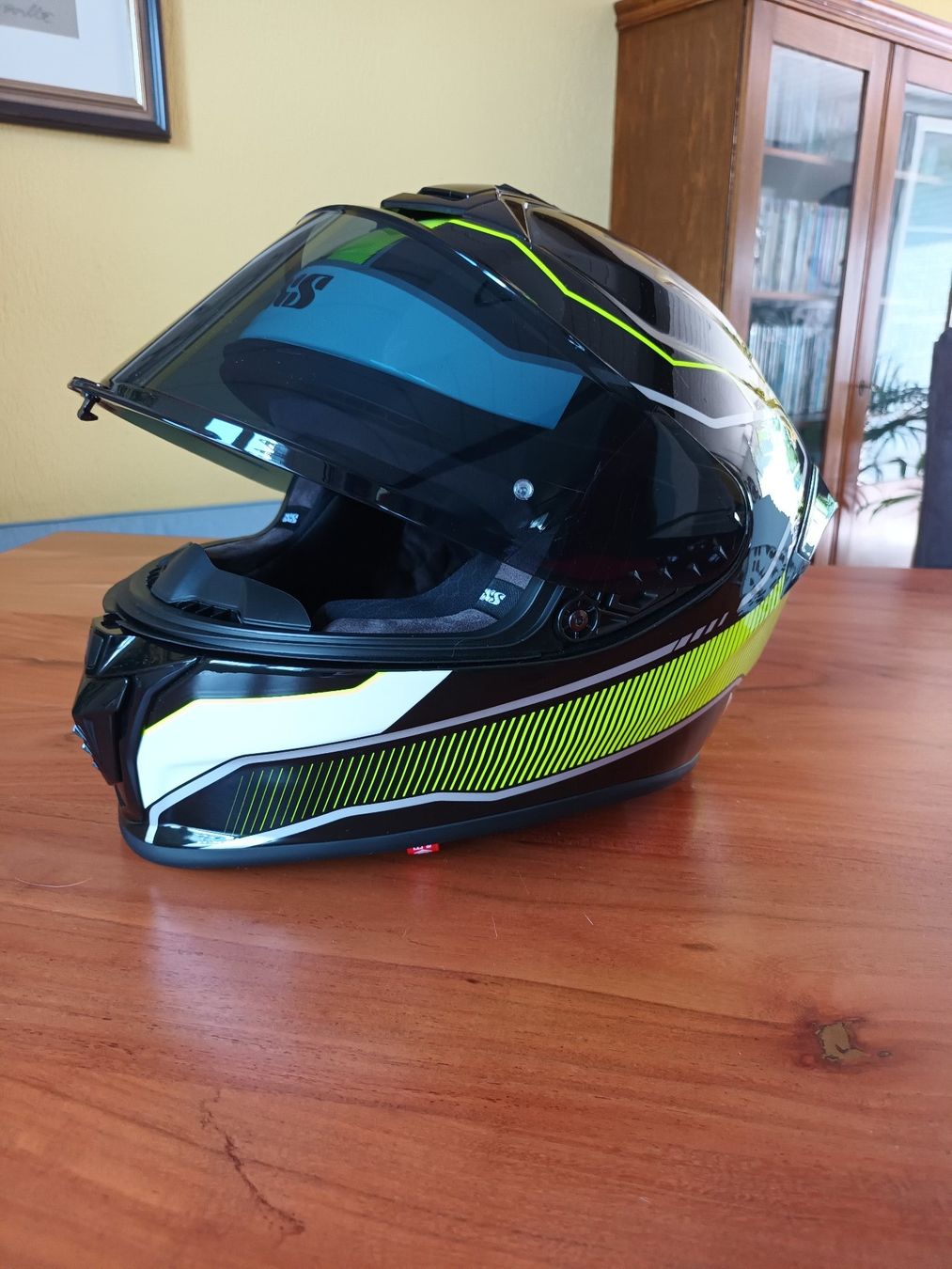 IXS Casques & visières: Motoradhelm iXS 421 – D'occasion à Riken AG par sib_nd5f