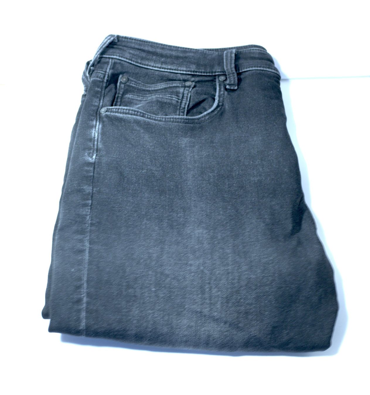 C&A Jeans: Jeans Straight Schwarz C&A – Usato da Brugg AG venduto da tti_s6jx 5