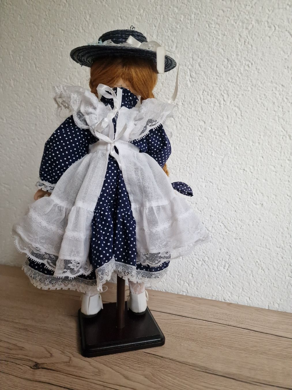 Bambole: Porzellanpuppe – Usato da Lyss venduto da kar_vgn2 1
