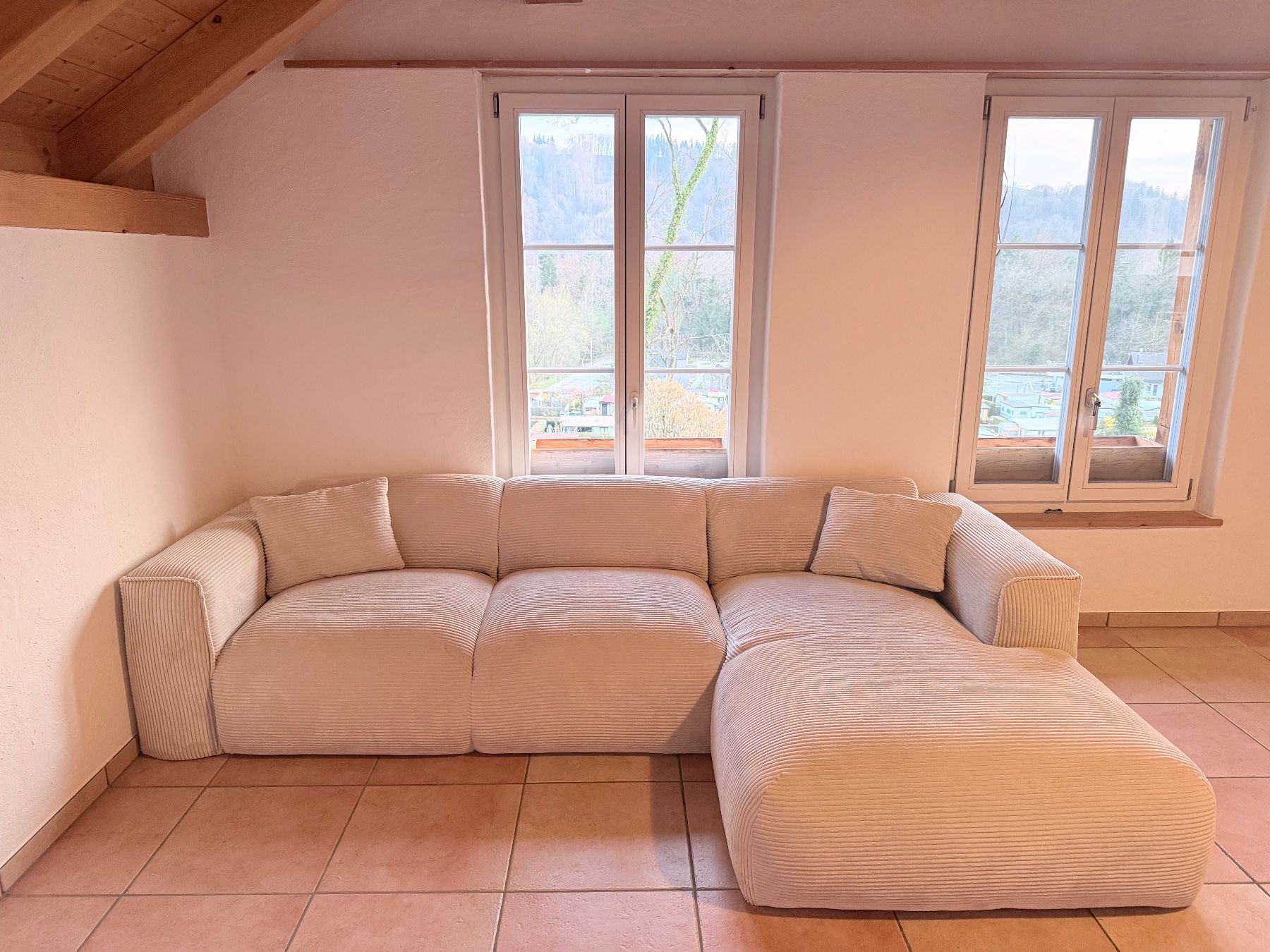 Sofas: Gemütliches Ecksofa in beige, Cord – Neu (gemäss Beschreibung) aus Thörishaus von gab_btp5 2