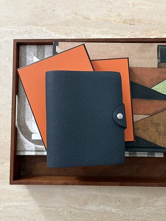 Blocchi: Hermes Notizbuch Grau – Usato da Unterägeri venduto da mar_96hk