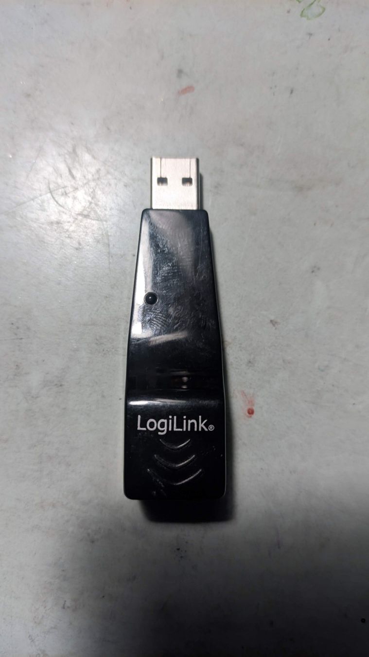 Laufwerke & Adapter: UA0025C LogiLink Fast Ethernet USB 2.0 Adapter  USB 100 Mbit – Gebraucht aus Geneve von T36