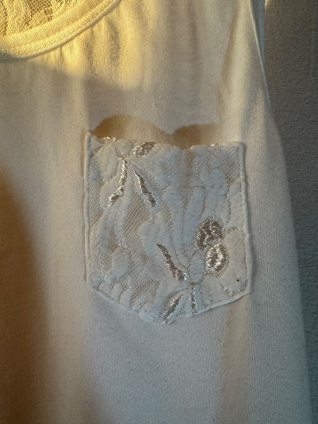 Alprausch Top: Schönes Top von Alprausch Gr. M – Usato da Grosswangen venduto da second_hand_dress 7