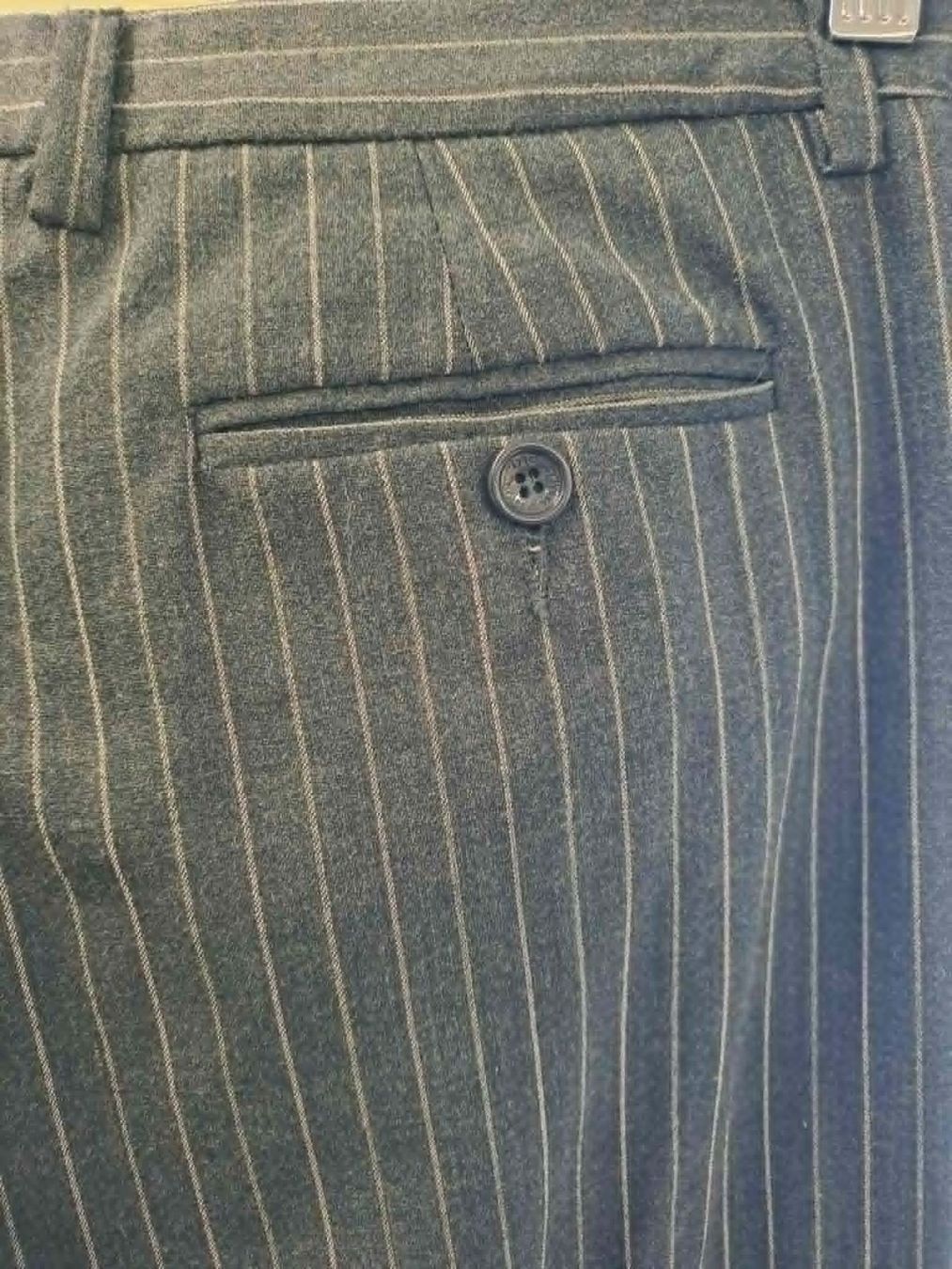Dolce & Gabbana Pantaloni: Pantalon Dolce Gabbana – Usato da La Chaux-de-Fonds venduto da Emmaus2300CDF 3