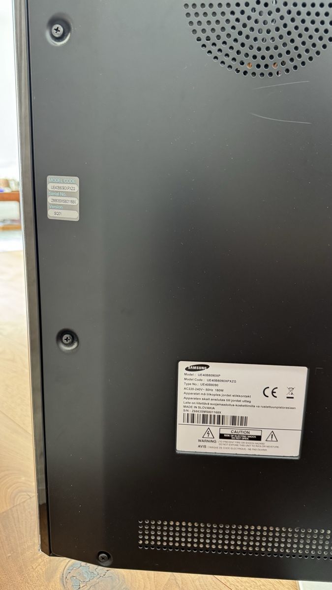 Samsung Televisori: Samsung TV UE40B8090XP – Usato da Ebmatingen venduto da All_in_27 5