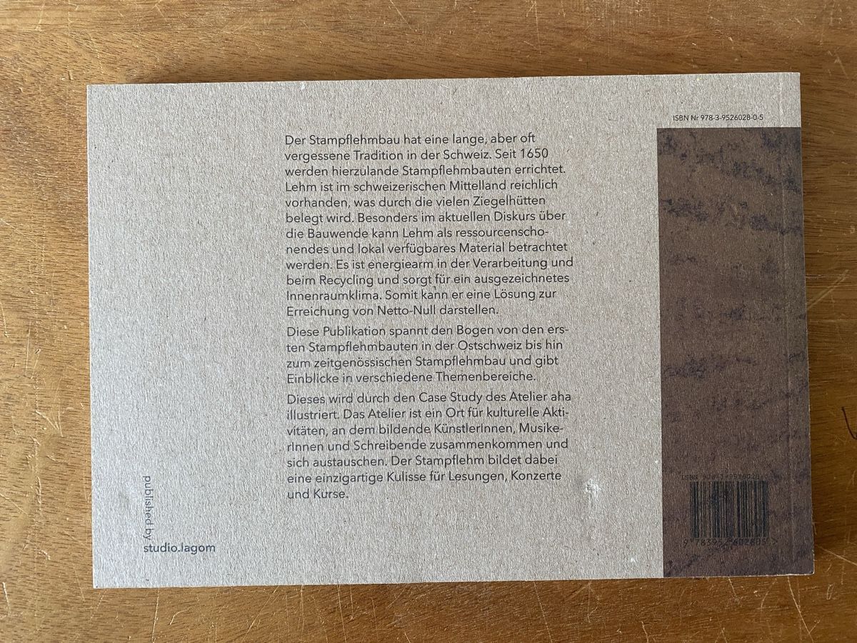 Libri: Stampflehmbau in der Schweiz Case Study Atelier aha – Usato da Zürich venduto da WWehrle 1